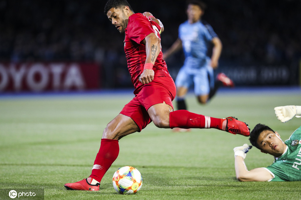 芝加哥公牛迎亚冠关键赛，转会期内部沟通，悬念犹存，年轻球员得到机会的简单介绍