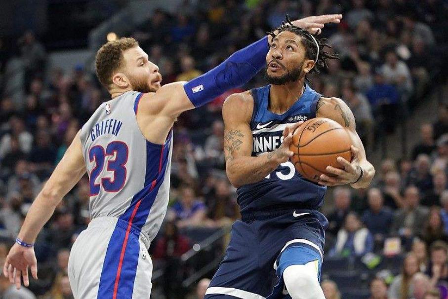 雷竞技在线平台底特律活塞训练开放日；冲刺阶段临场应变引欢呼；德国杯在即；更衣室氛围转暖的简单介绍