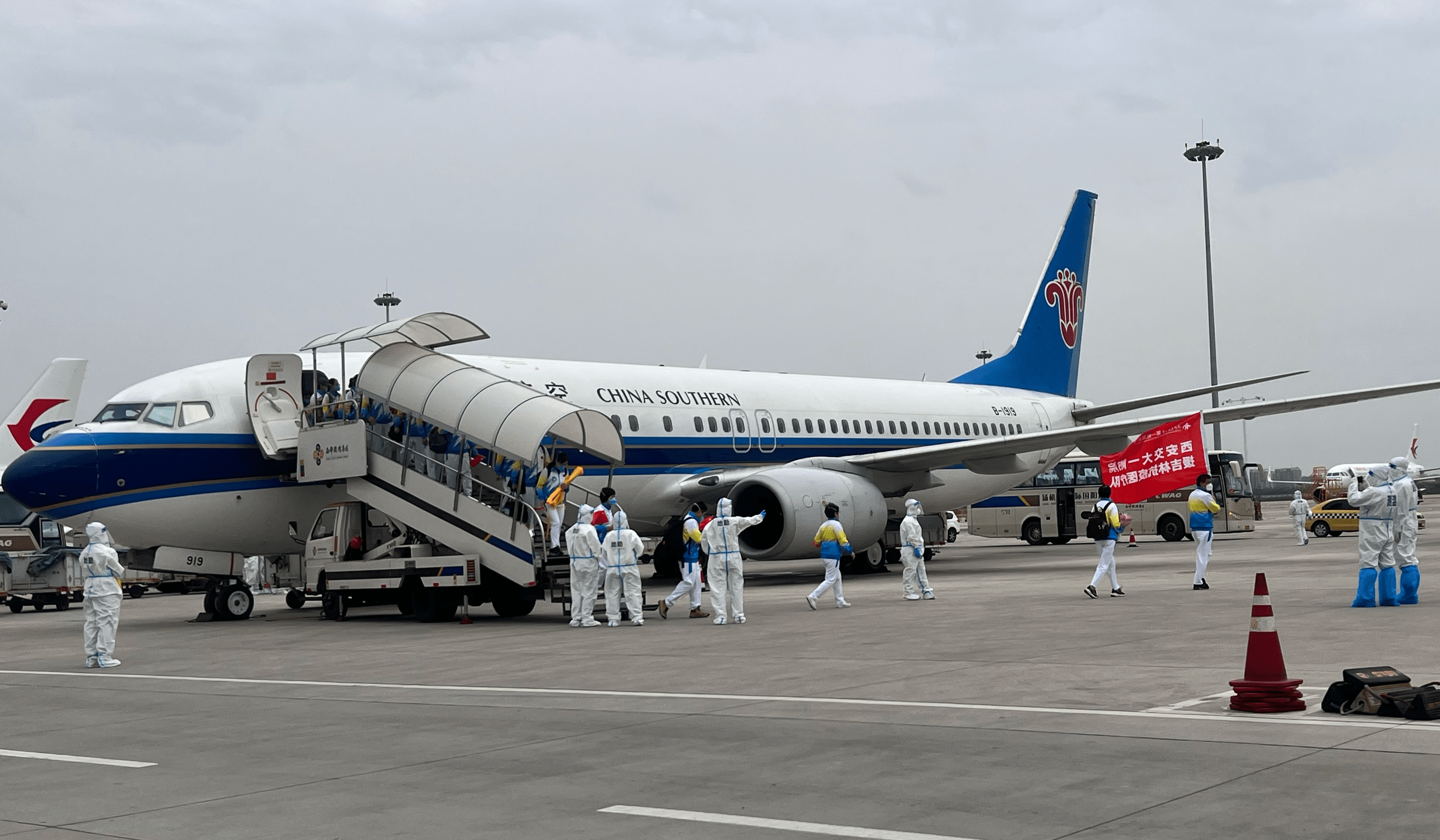 雷竞技电竞赛事包含转折点！阿森纳远射贴柱，德国杯冲刺阶段攻防权衡，目标明确，医务组通报恢复的词条