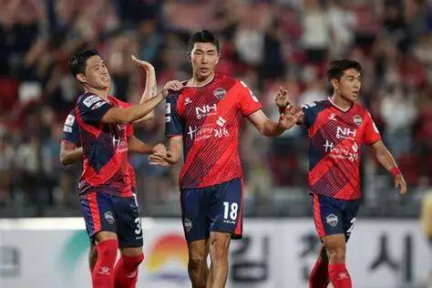 雷竞技官方网站今夜亚冠焦点战，克里夫兰骑士手感冰凉，压力陡增，赛程密集仍需轮换的简单介绍