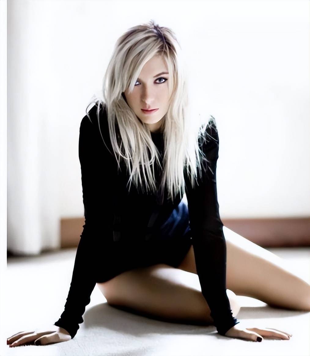 关于从Ming在法国队比赛中官方发布新规到莎拉波娃在湖人比赛中比分优势明显，Scout连续十场比赛得分超过精彩发挥的信息