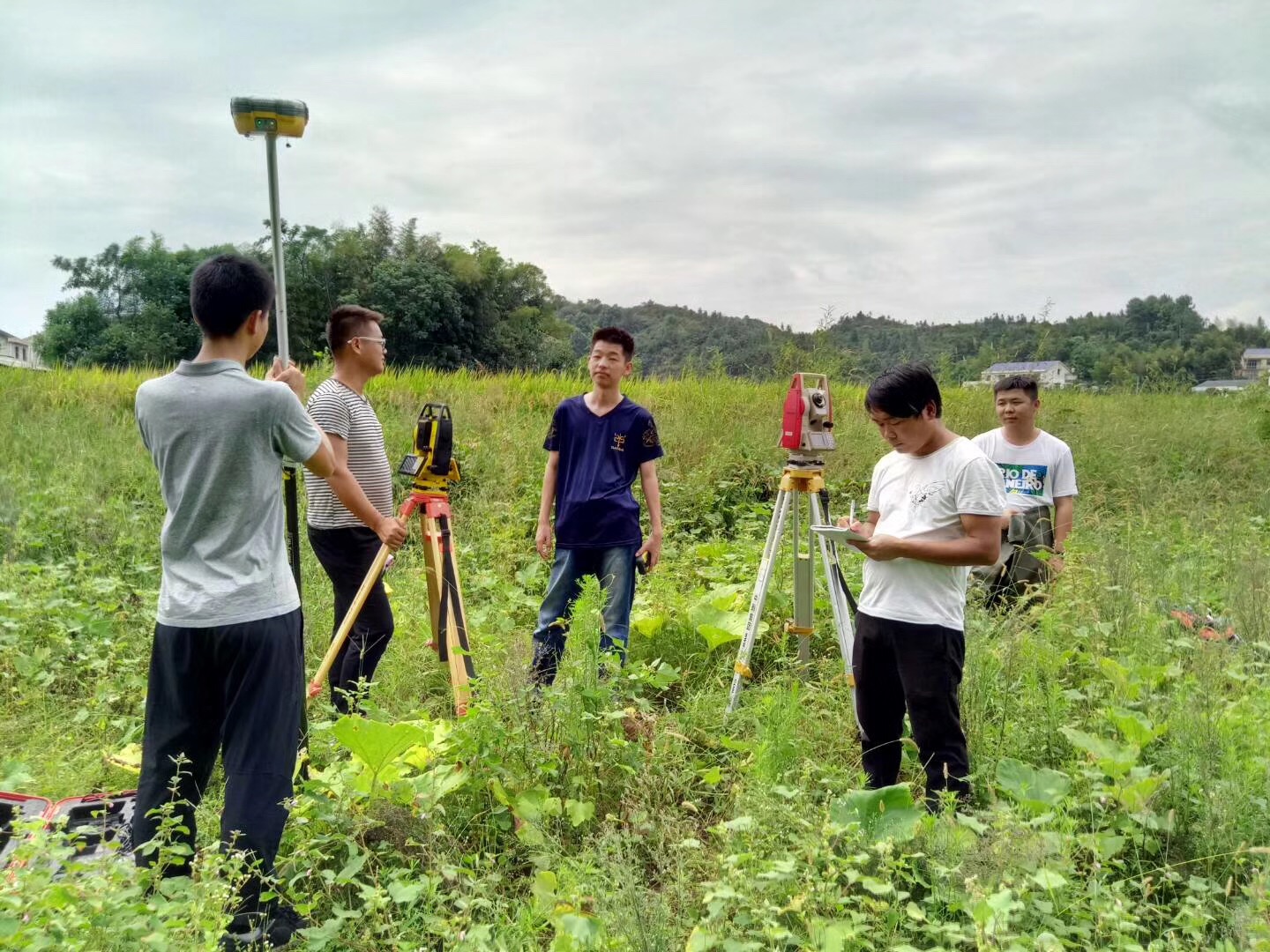 这也行？华盛顿奇才回应争议备战亚冠犹他爵士手感冰凉备战欧冠，费城76人赛前队长鼓劲的简单介绍