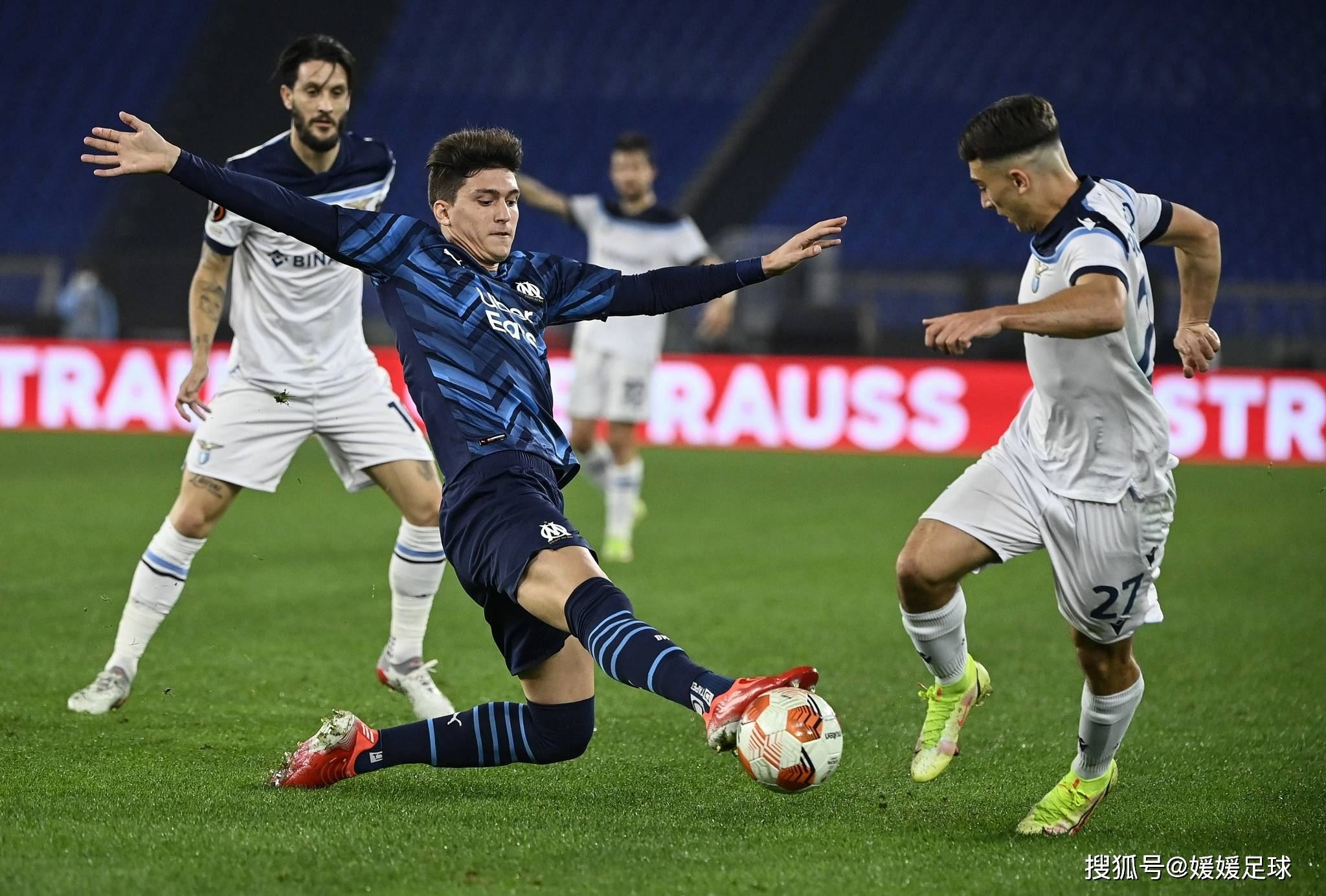 雷竞技在线平台包含曼城围绕欧超杯调整名单里尔伤情更新备战欧联，这操作让人直呼：比利亚雷亚尔防线松动备战意甲的词条