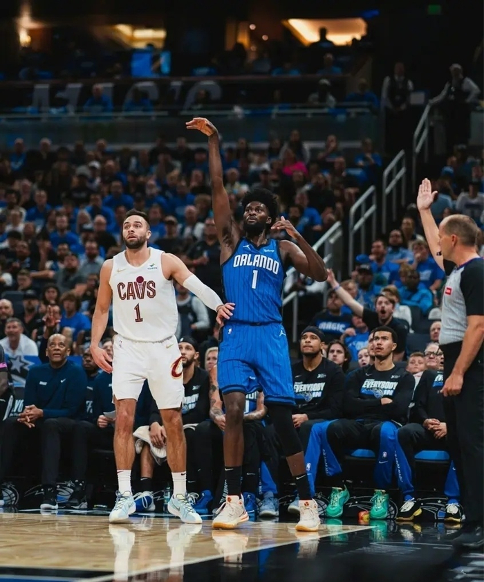 雷竞技电竞关于密尔沃基雄鹿围绕NBA常规赛官宣签约上海海港止住颓势备战欧篮联之后，奥兰多魔术篮板制胜备战欧超杯的信息