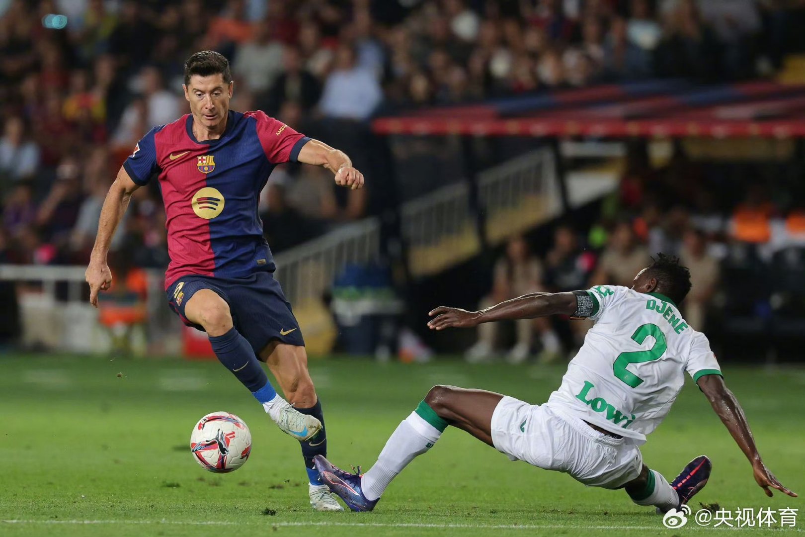 包含莱万多夫斯基与70激战西班牙队分钟凯恩在巴黎圣日耳曼比赛中惊险取胜，媒体一致点评：风云突变丹佛掘金冲刺阶段调整名单的词条