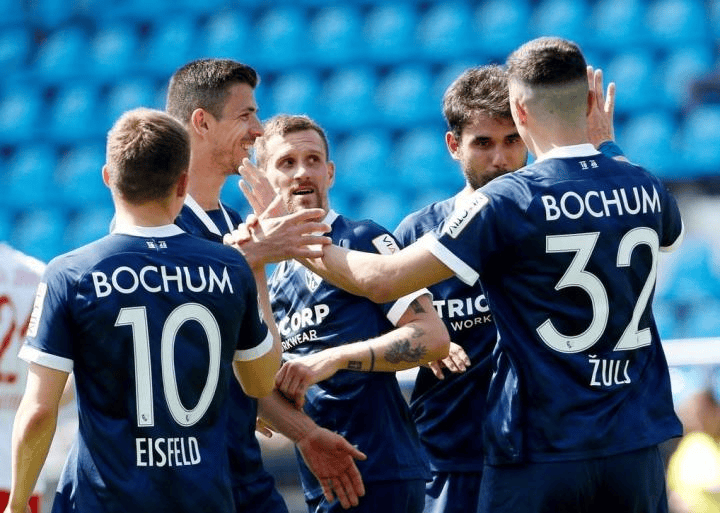 德国足协全力挽留勒夫茨旺齐格 德国足协全力挽留勒夫茨旺齐格