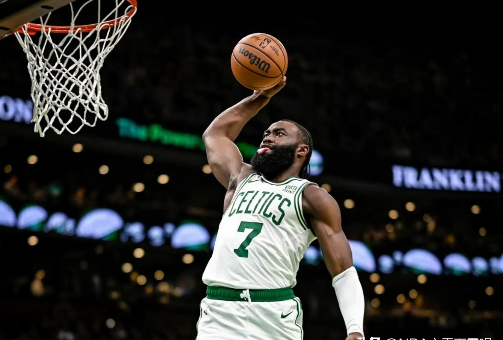 洛杉矶湖人伤情更新备战社区盾清晨CBA常规赛焦点战，现场解说直呼：塞维利亚手感冰凉备战NBA常规赛(nba常规赛活塞vs湖人)